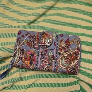 Vera Bradley | Paisley Wallet